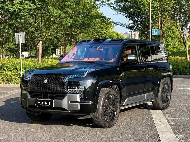BYD Yangwang U8 2024 из Китая — купить под ключ