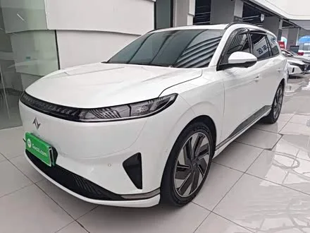 Dongfeng Yipai eπ 008 2025 из Китая — купить под ключ