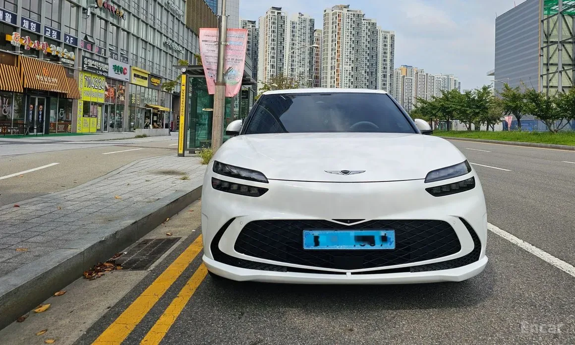 Genesis GV60 2022 из Кореи — купить под ключ
