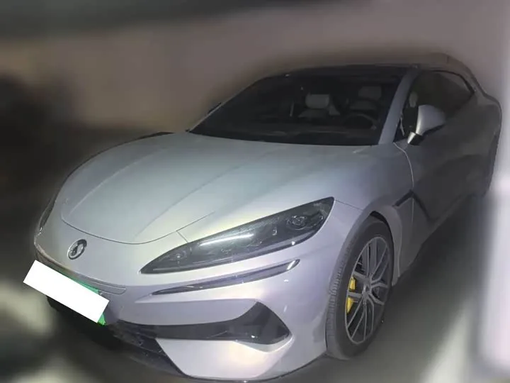Denza Z9GT 2025 из Китая — купить под ключ