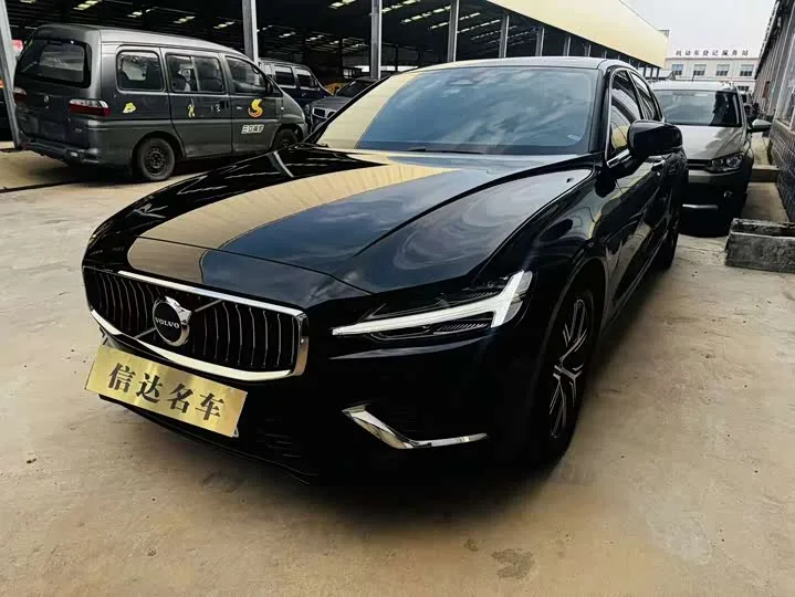 Volvo S60 2024 из Китая — купить под ключ