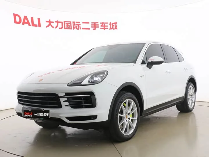 Porsche Cayenne Hybrid 2022 из Китая — купить под ключ