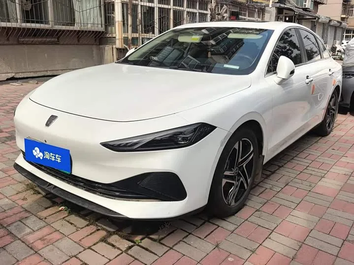 Roewe D7 2024 из Китая — купить под ключ