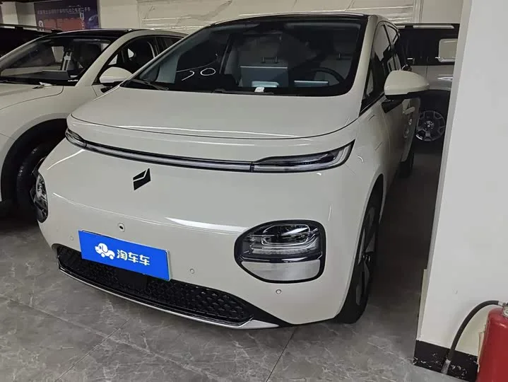 Baojun Yunduo 2024 из Китая — купить под ключ