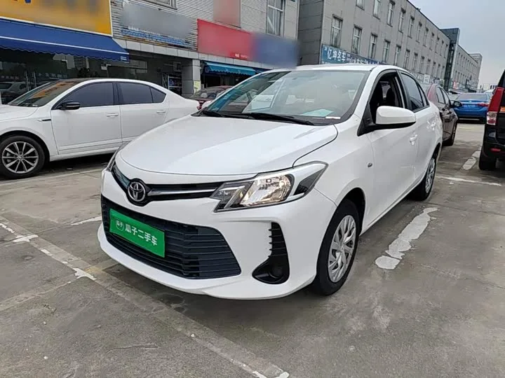 Toyota Vios 2022 из Китая — купить под ключ