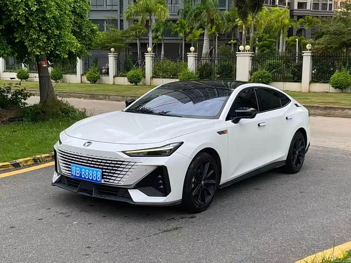 Changan UNI-V 2024 из Китая — купить под ключ