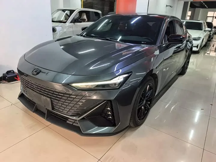Changan UNI-V 2023 из Китая — купить под ключ