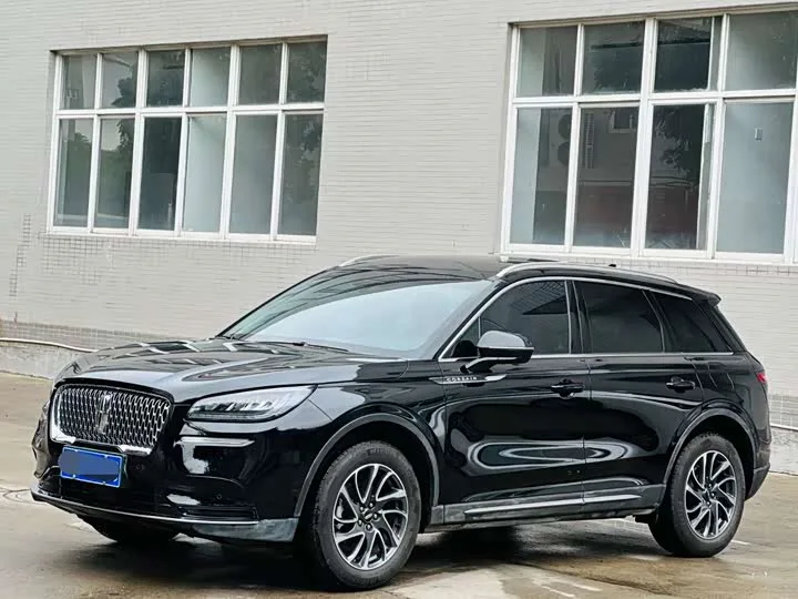 Lincoln Corsair 2022 из Китая — купить под ключ