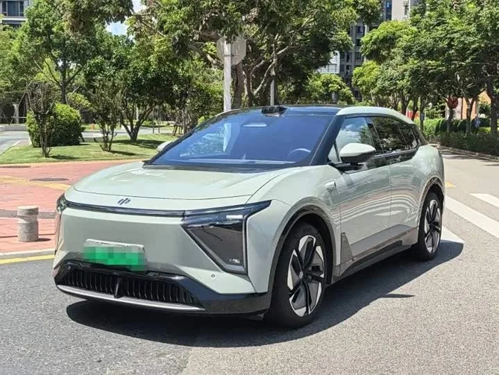 HiPhi Y 2023 из Китая — купить под ключ