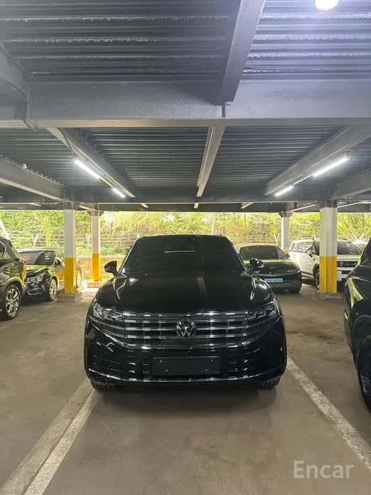 Volkswagen Touareg 2019 из Кореи — купить под ключ
