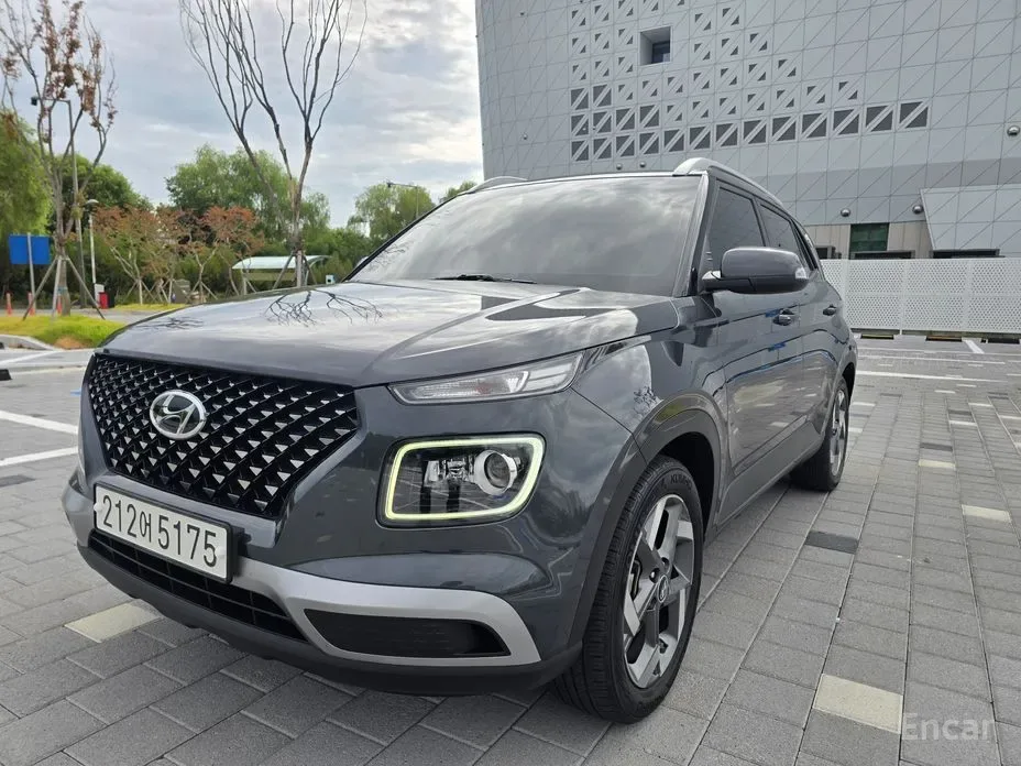 Hyundai Venue 2022 из Кореи — купить под ключ