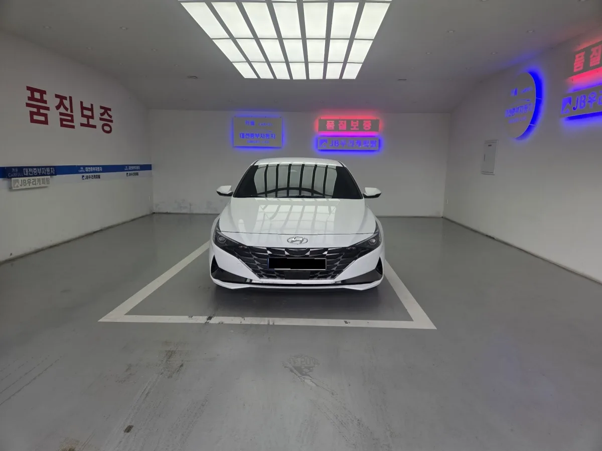 Hyundai Avante 2023 из Кореи — купить под ключ