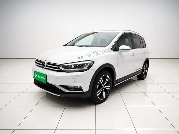 Volkswagen Touran L 2022 из Китая — купить под ключ