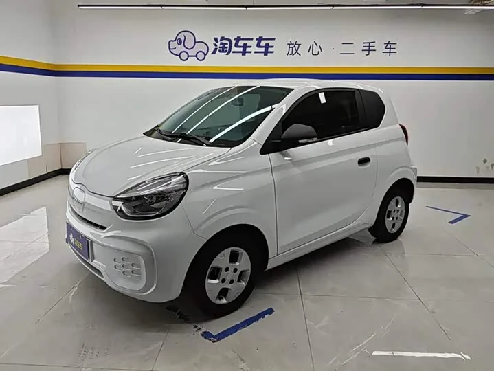 Roewe Clever 2022 из Китая — купить под ключ
