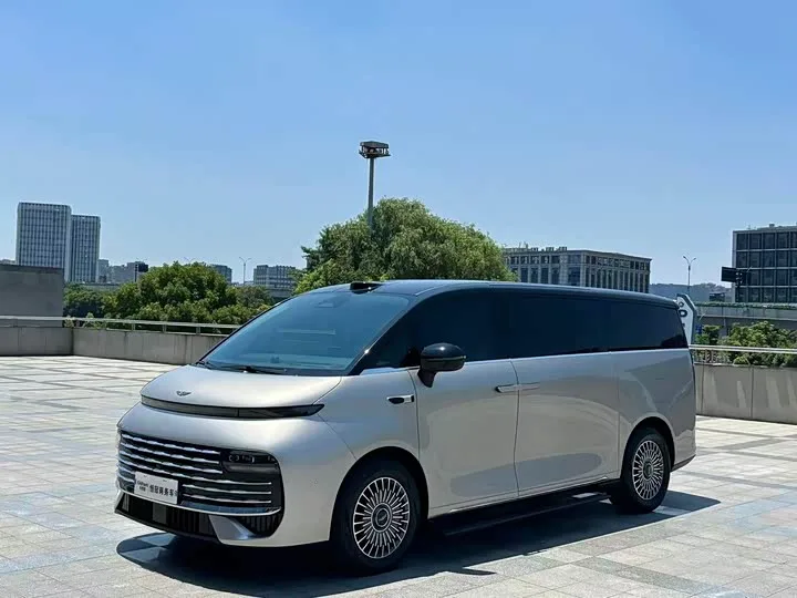 Geely Galaxy V900 2026 из Китая — купить под ключ