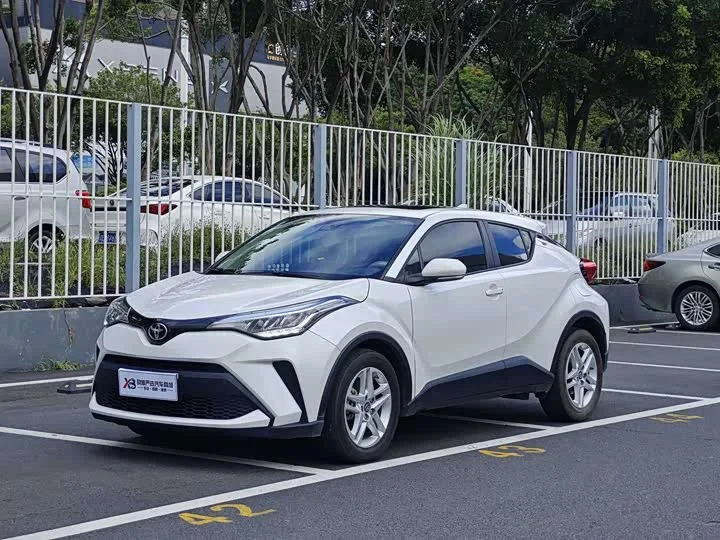 Toyota C-HR 2021 из Китая — купить под ключ