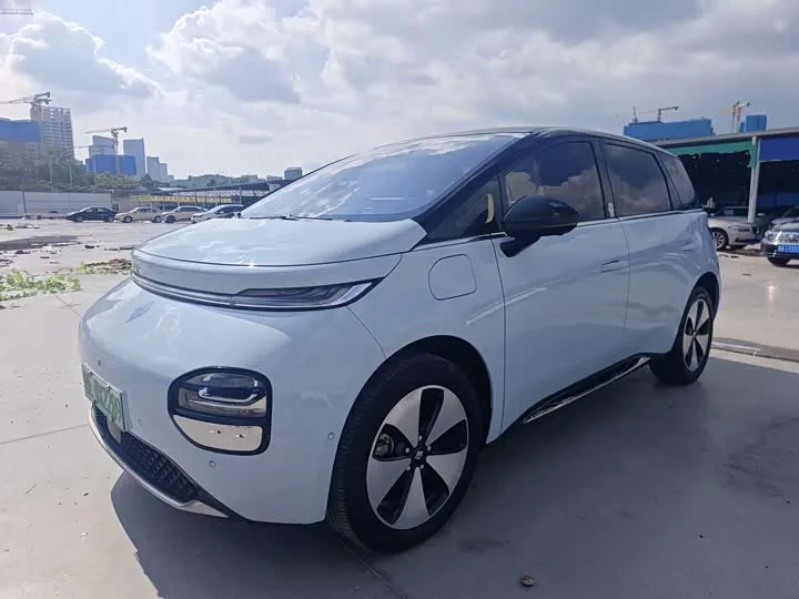 Baojun Yunduo 2023 из Китая — купить под ключ