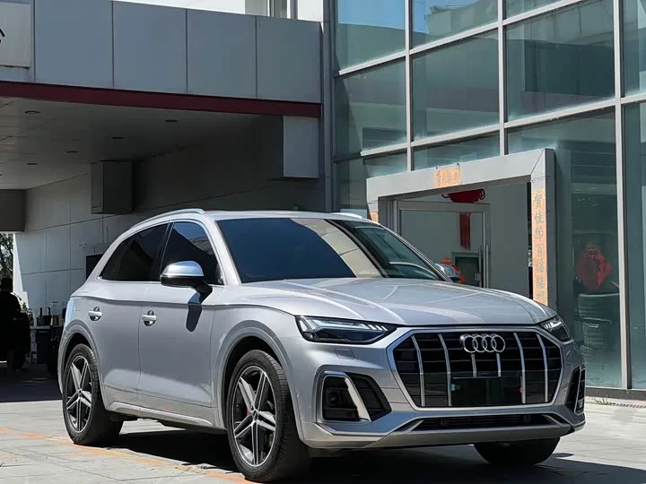 Audi SQ5 2023 из Китая — купить под ключ
