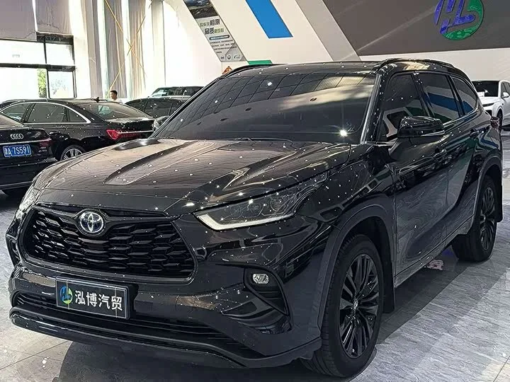 Toyota Highlander 2024 из Китая — купить под ключ