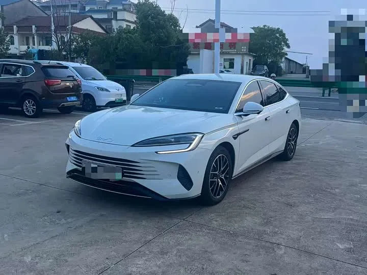 BYD Seal 07 DM-i Hybrid 2025 из Китая — купить под ключ