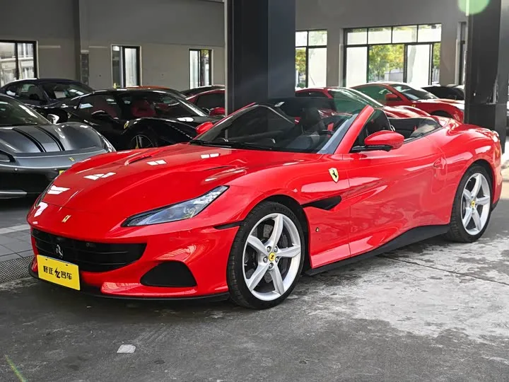 Ferrari Portofino 2023 из Китая — купить под ключ