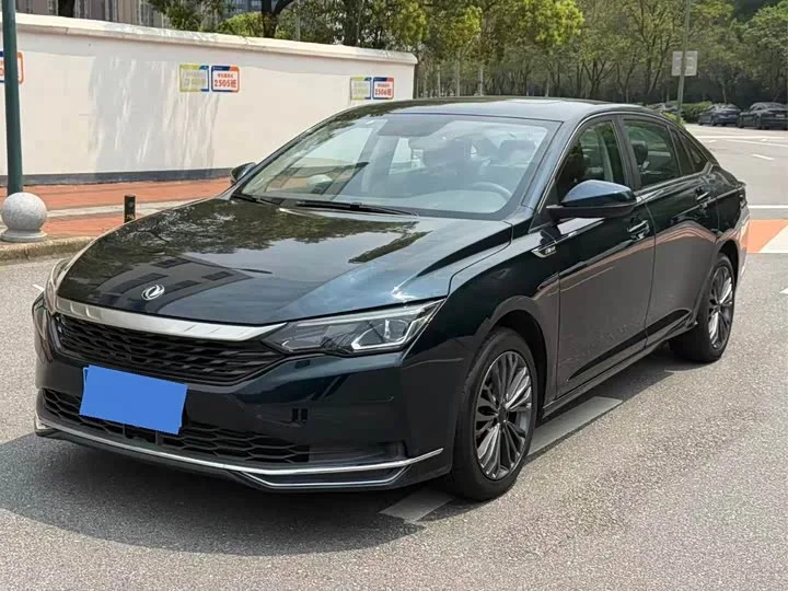 Dongfeng Aeolus Yixuan Max 2022 из Китая — купить под ключ