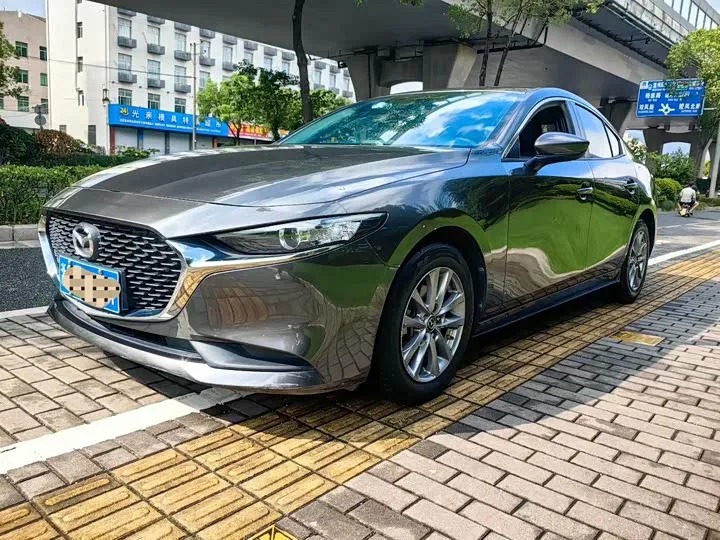 Mazda 3 (Axela) 2022 из Китая — купить под ключ