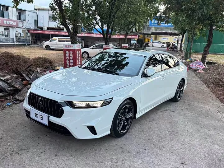 Honda Inspire 2023 из Китая — купить под ключ