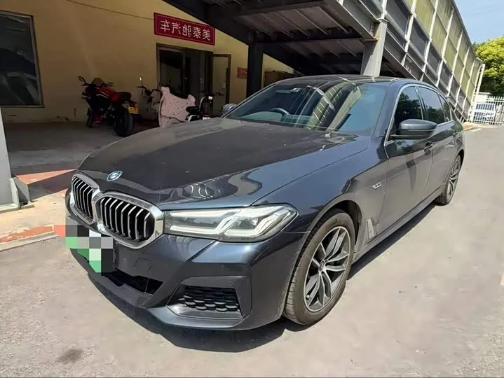 BMW 5 Series Hybrid 2023 из Китая — купить под ключ