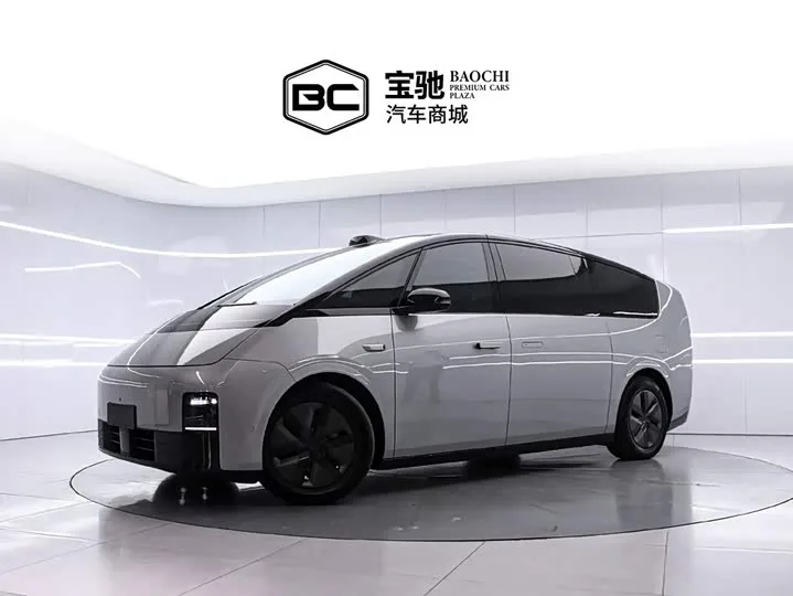 LiXiang Mega 2025 из Китая — купить под ключ