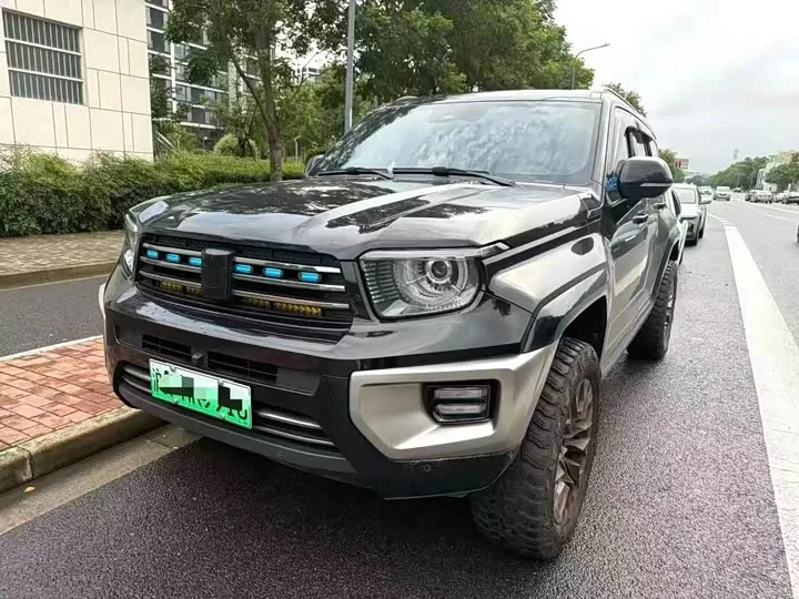 Tank 700 Hybrid 2024 из Китая — купить под ключ