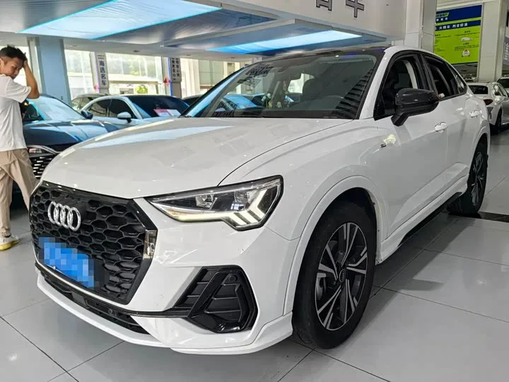Audi Q3 Sportback 2022 из Китая — купить под ключ