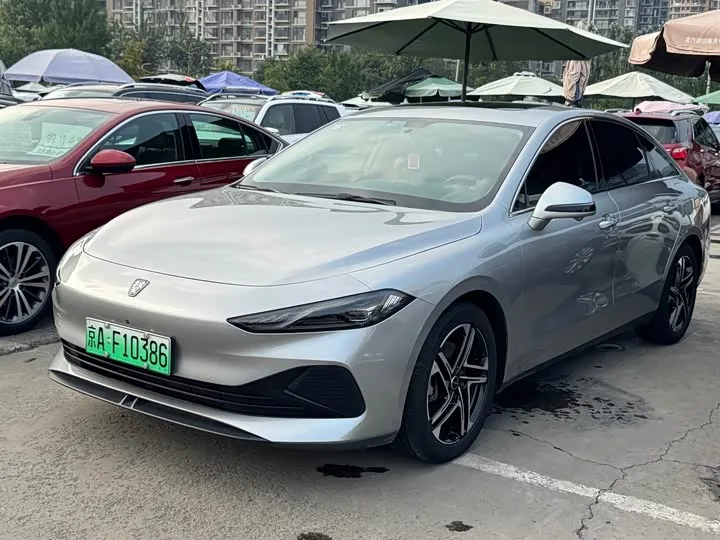 Roewe D7 2024 из Китая — купить под ключ