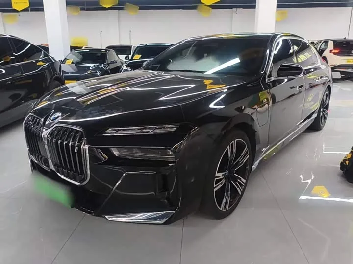 BMW i7 2023 из Китая — купить под ключ