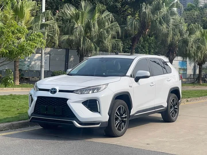 Toyota Wildlander Hybrid 2022 из Китая — купить под ключ