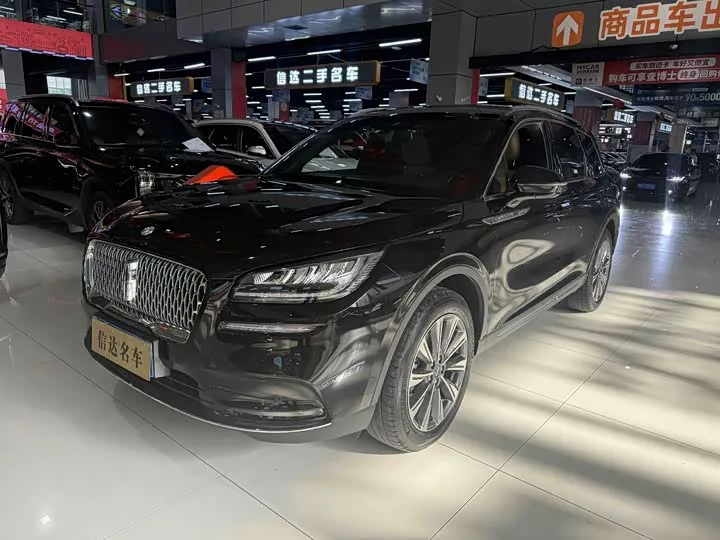 Lincoln Corsair 2022 из Китая — купить под ключ
