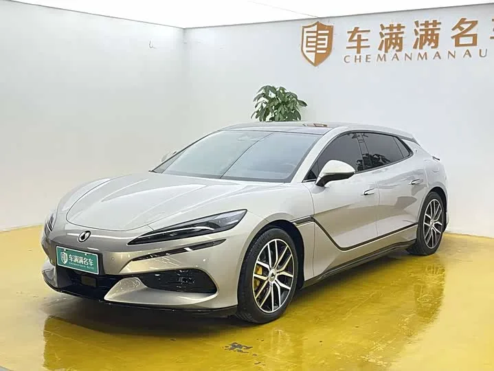 Denza Z9GT 2025 из Китая — купить под ключ