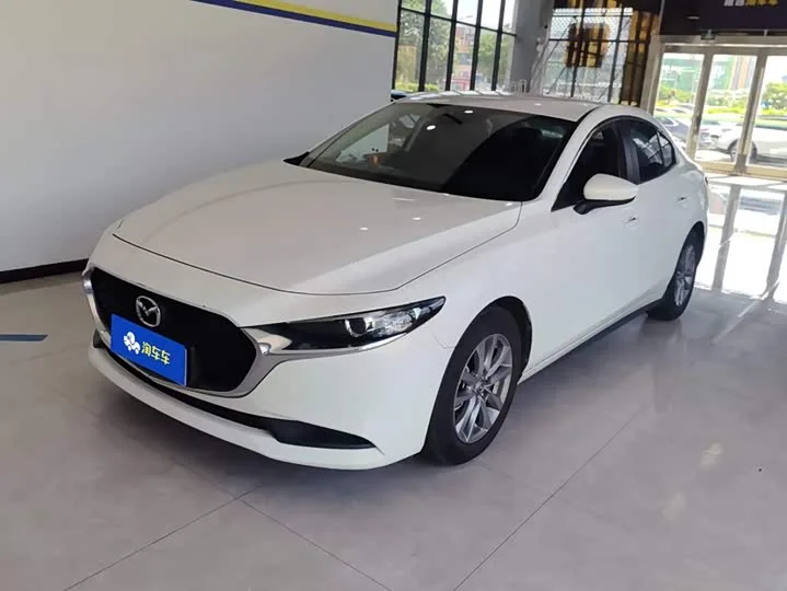 Mazda 3 (Axela) 2022 из Китая — купить под ключ