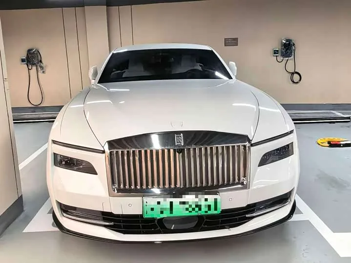 Rolls-Royce Spectre 2024 из Китая — купить под ключ