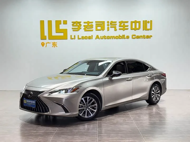 Lexus ES 2023 из Китая — купить под ключ