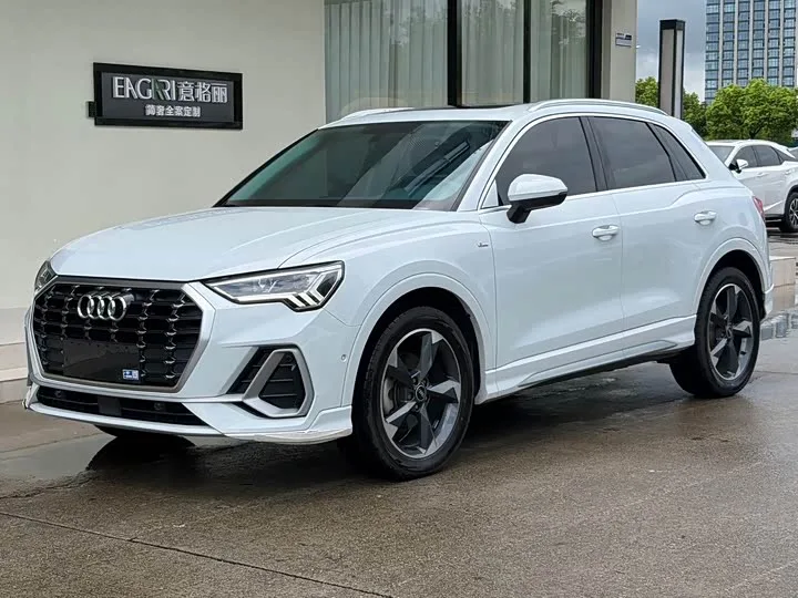 Audi Q3 2022 из Китая — купить под ключ