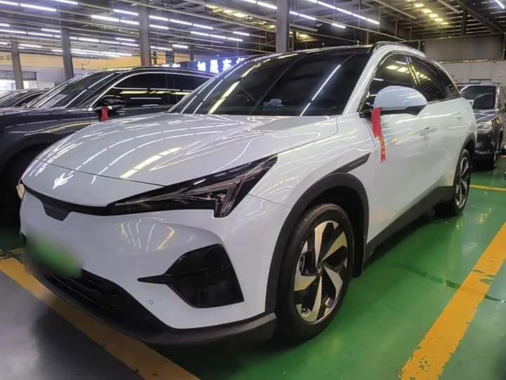 BAIC Arcfox Alpha T5 2025 из Китая — купить под ключ