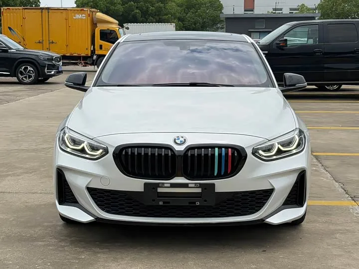 BMW 1 Series 2022 из Китая — купить под ключ
