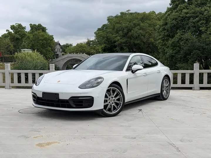 Porsche Panamera 2022 из Китая — купить под ключ