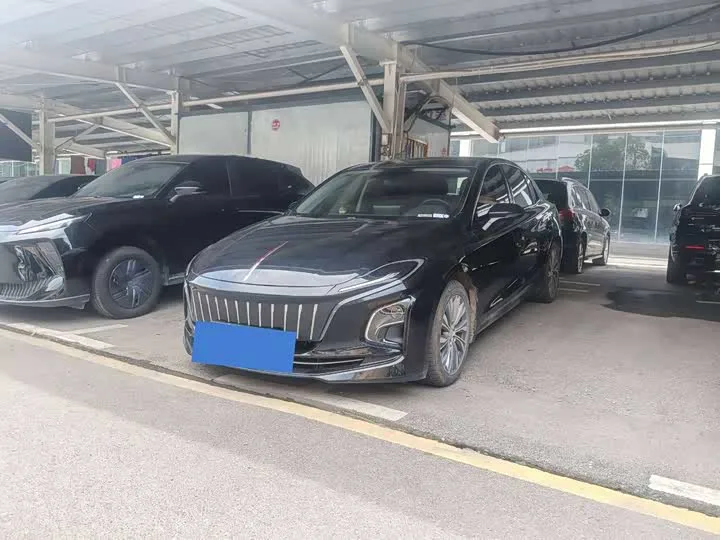 Hongqi E-QM5 2024 из Китая — купить под ключ