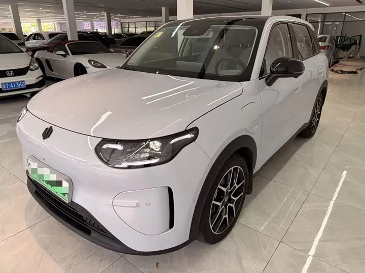 Leapmotor A10 2026 из Китая — купить под ключ