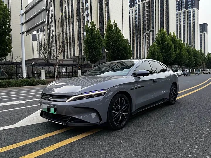BYD Han 2025 из Китая — купить под ключ