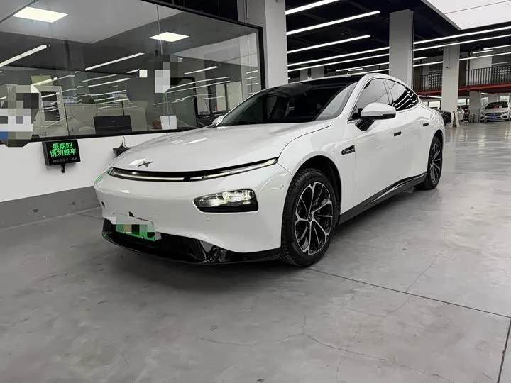 XPeng P7 2022 из Китая — купить под ключ