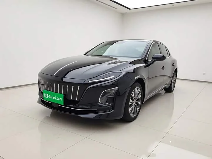 Hongqi E-QM5 2024 из Китая — купить под ключ