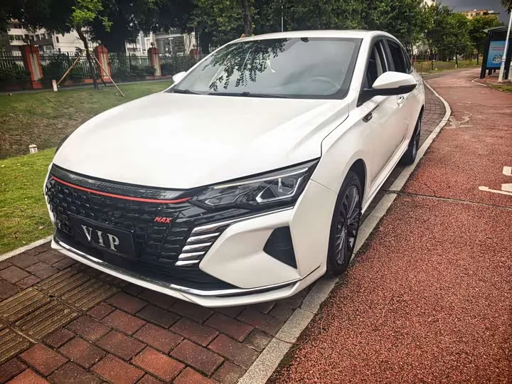 Dongfeng Aeolus Yixuan Max 2022 из Китая — купить под ключ